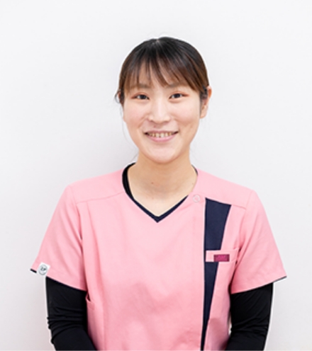 動物看護師の草場菜帆